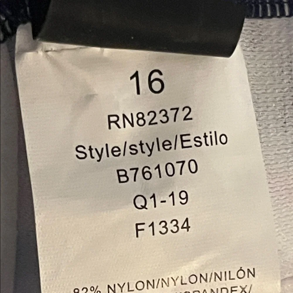 NWOT Island Escape Prado Beach Paisley Push-Up Underwire Tankini Top. - Picture 6 of 7